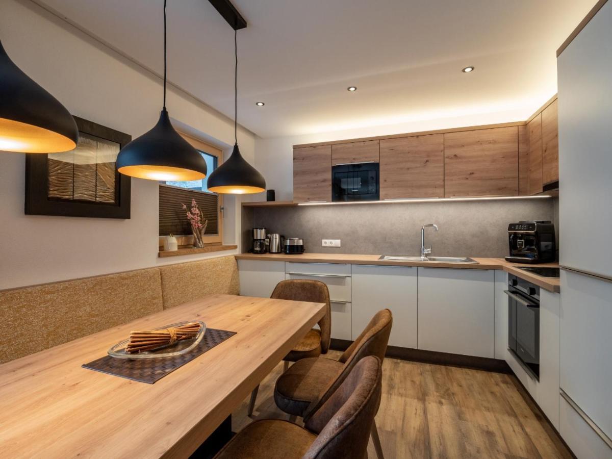 Alma Appartements Mayrhofen Exterior photo
